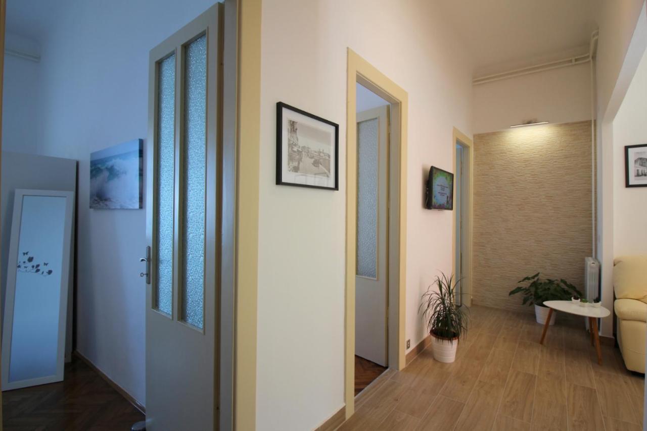Apartment Old City Пореч Экстерьер фото